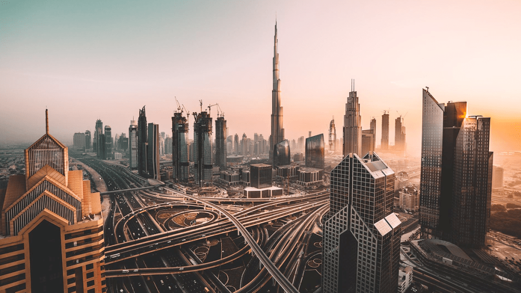 Explore the main differences between off-plan vs the secondary investments in Dubai. Check out their advantages, disadvantages for making a better decision.