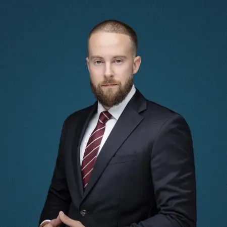 Dubai Based Most leading and trustable property Buying and selling agent Guillaume Sauniere Worked in Firstpoint Real Estate 